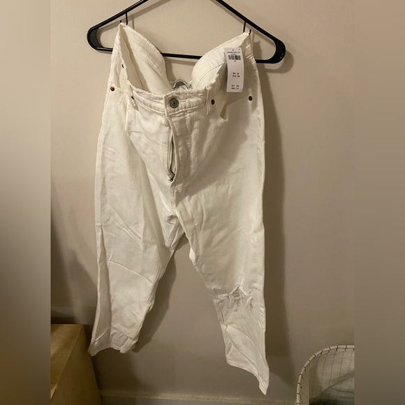 Abercrombie Ultra High Rise Ankle Straight Jeans, size 14/32 - Picture 2 of 2